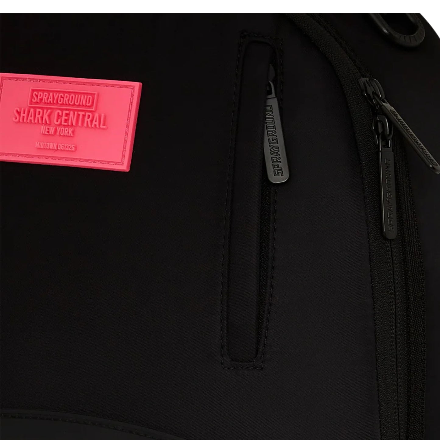 תיק גב Shark Central Nylon Black Pink Sprayground 2025