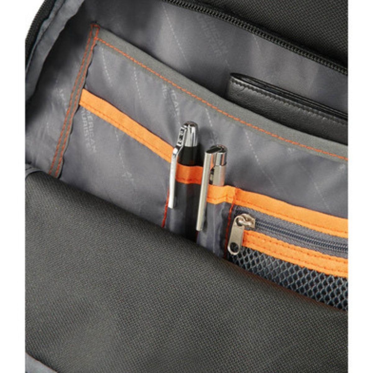 תיק למחשב 15.6" American Tourister Urban Groove שחור