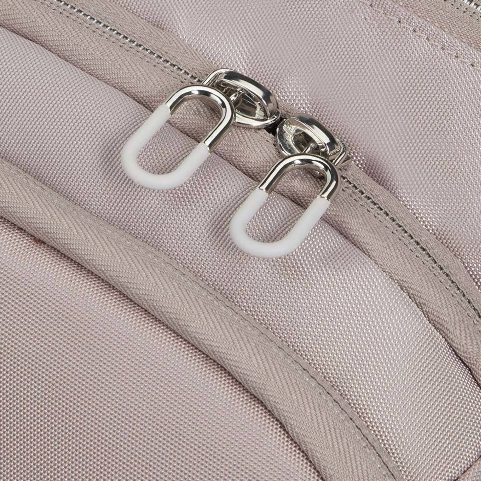 תיק גב למחשב 15.6"  Samsonite GuardIT Classy Stone Grey