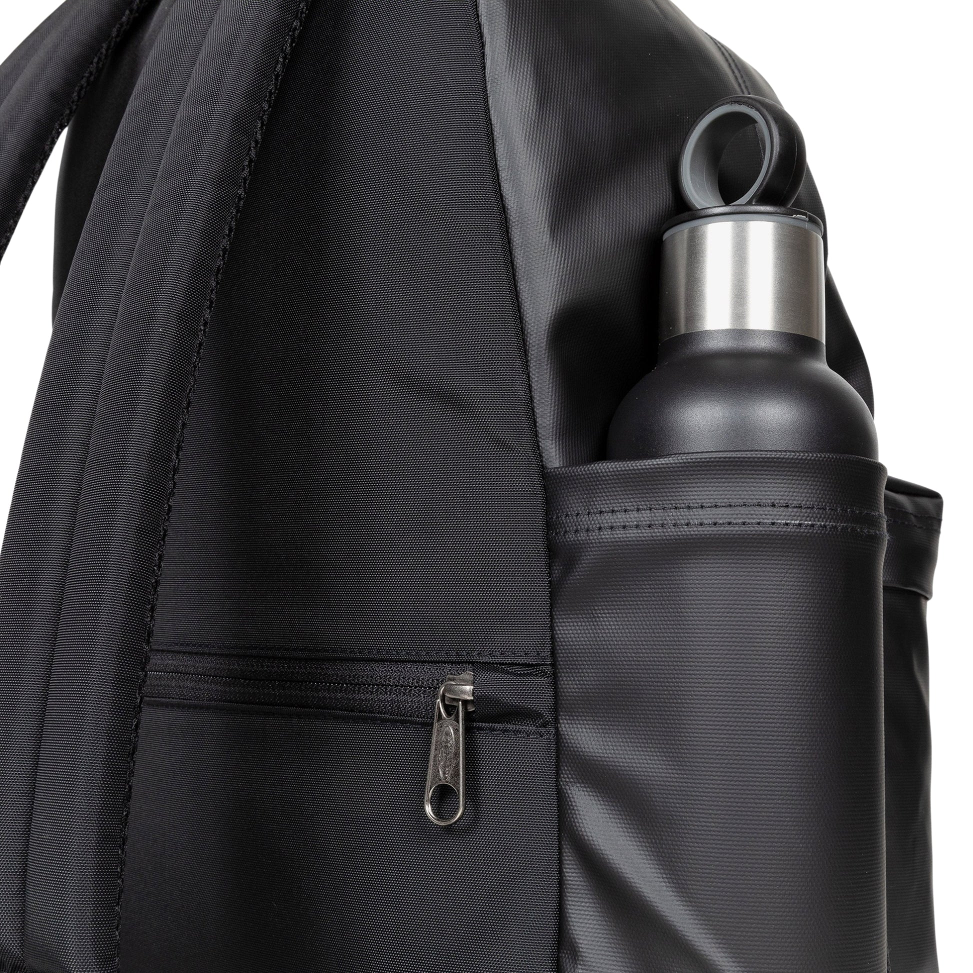 תיק גב Eastpak JP Black Day Pak'r