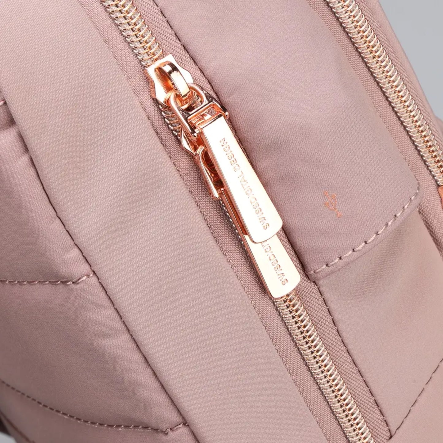 תיק גב Katy Rose M Swiss Digital