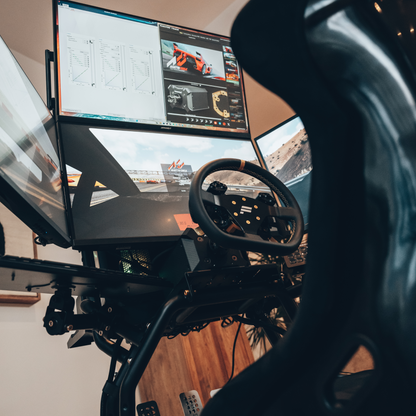Oplite R8 Extensions Triple Screen Mount עמדת מסך משולש