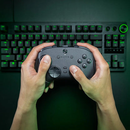 בקר אלחוטי Razer Wolverine V3 Pro 8K PC