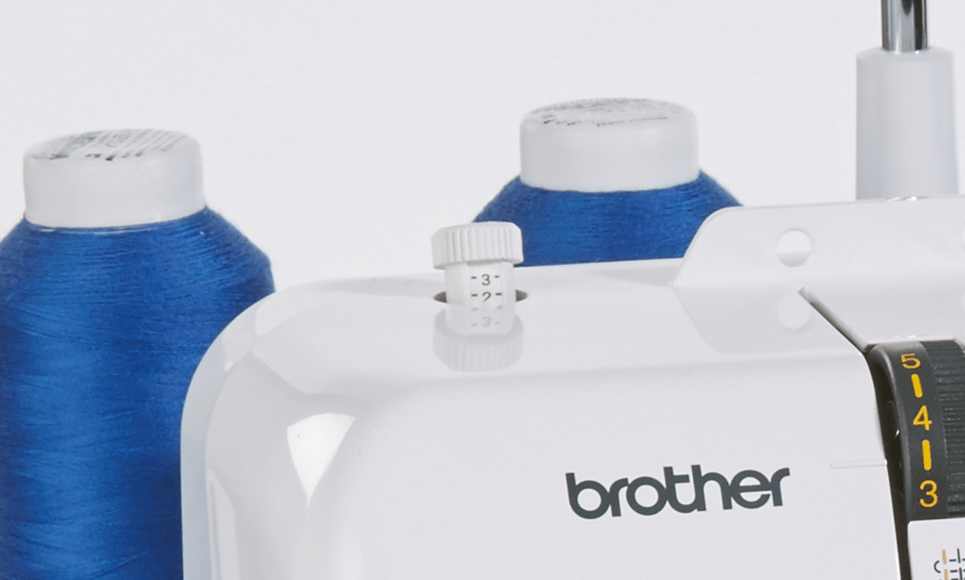 מכונת תפירה Brother 2104D Overlocker-White
