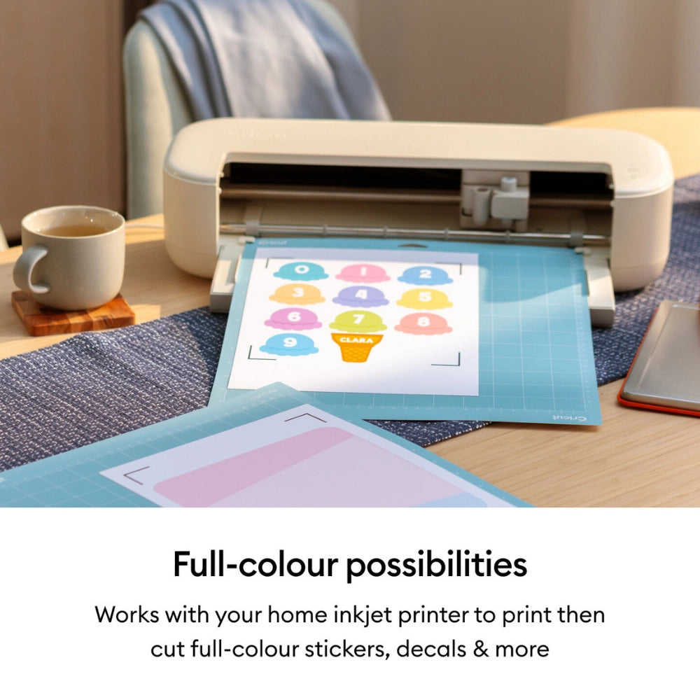באנדל מכונה ואביזרים - Cricut Explore 5 + Essentials Bundle
