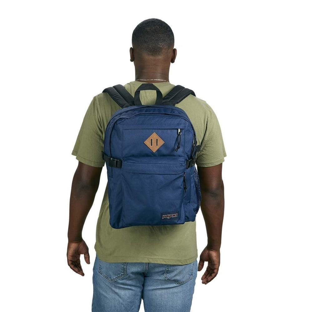 תיק גב Jansport Main Campus EA5BDSN55