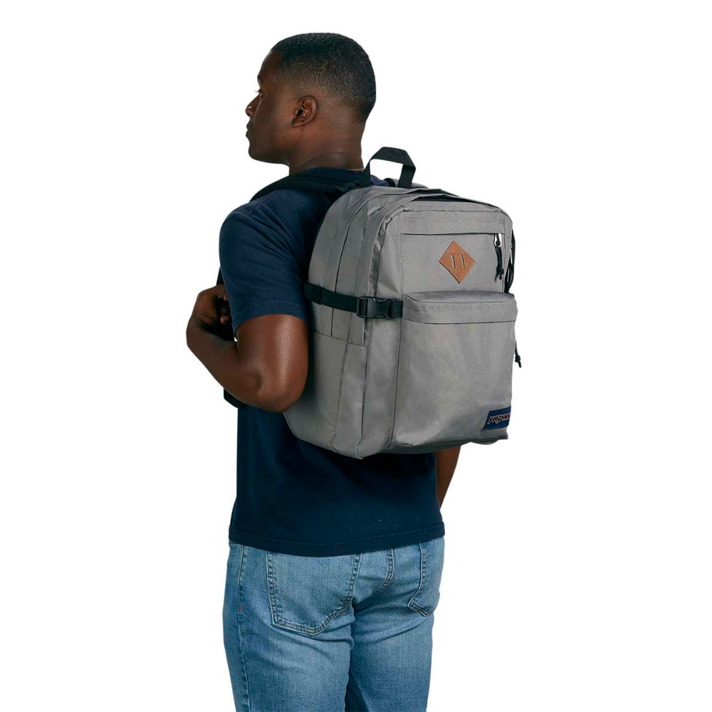 תיק גב Jansport Main Campus EA5BDSN55