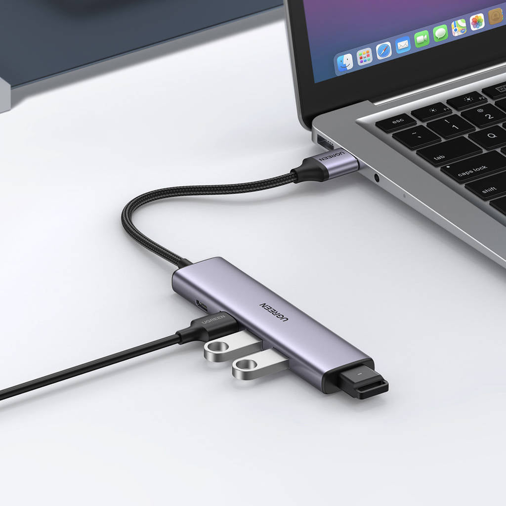 מפצל-usb-a-עם-4-חיבורי-usb-a-וחיבור-usb-c-ugreen
